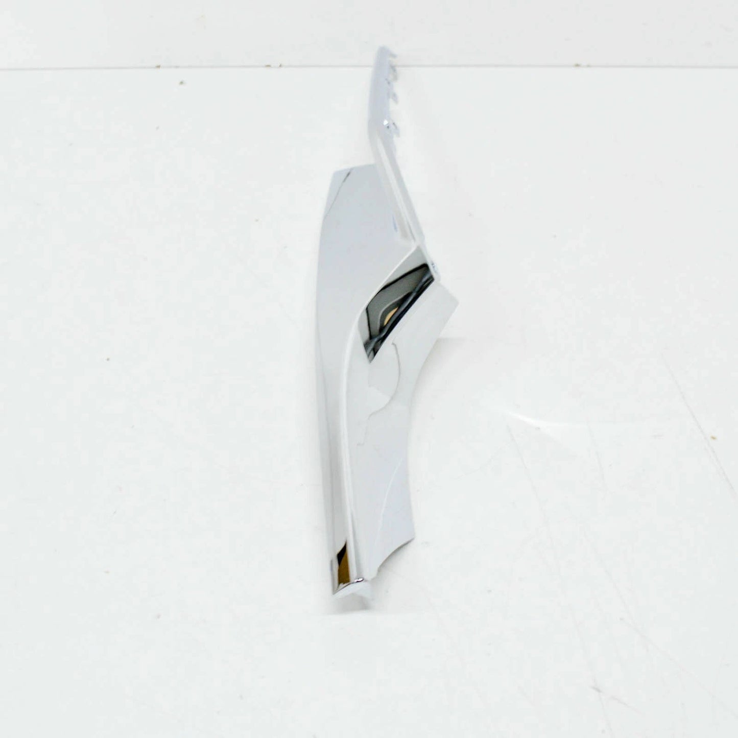 NEW BMW 2 GRAN TOURER F46 FRONT LEFT BUMPER MOLDING TRIM 51117473197 ORIGINAL