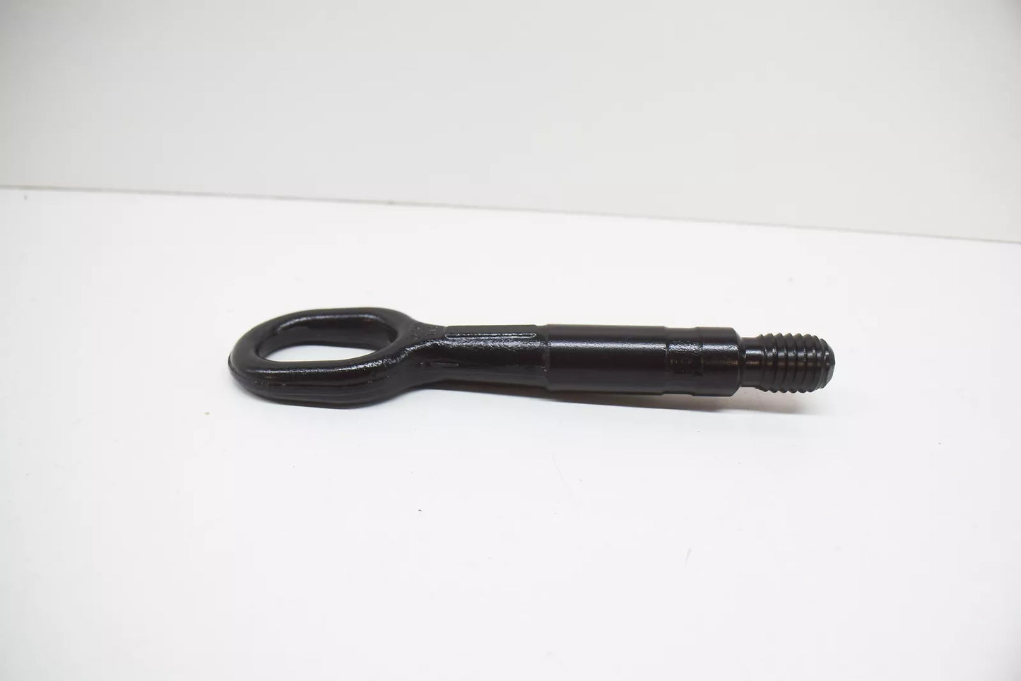 NEW VOLKSWAGEN PASSAT B8 TOWING EYE HOOK 8K0805615A