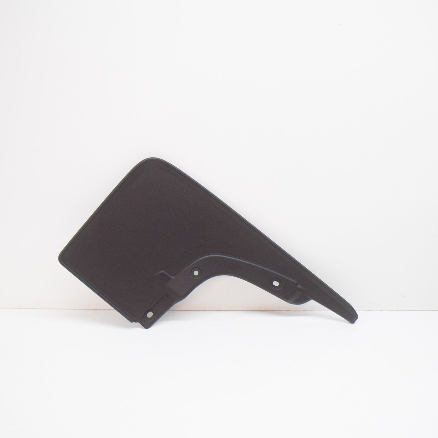 NEW VOLKSWAGEN AMAROK FRONT RIGHT MUD FLAP 2H0821810F9B9 ORIGINAL