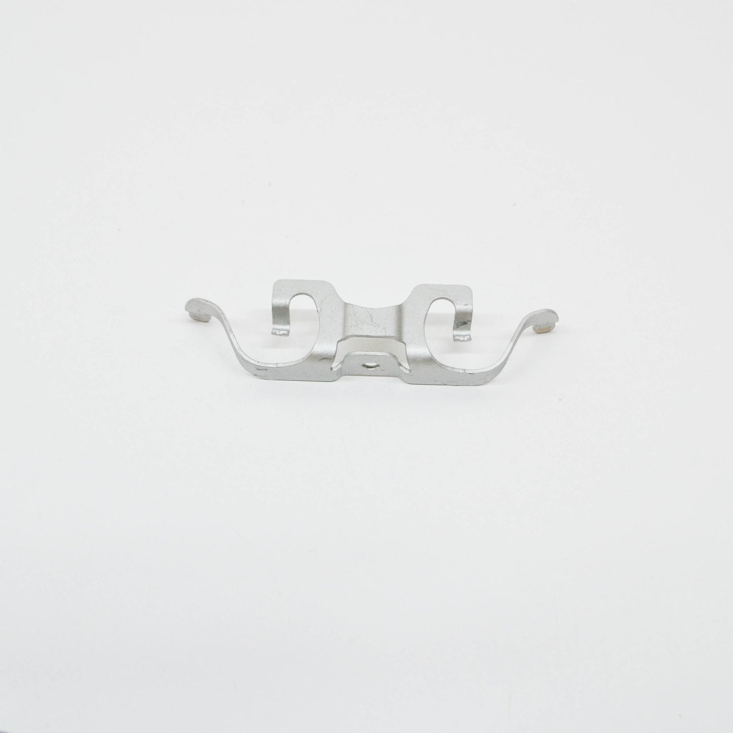 NEW MERCEDES-BENZ C W205 REAR BRAKE PAD SPRING CLIP A0009937807 ORIGINAL