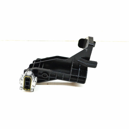 NEW MERCEDES-BENZ C W205 RIGHT RADIATOR HOLDER BRACKET A2055014420 ORIGINAL