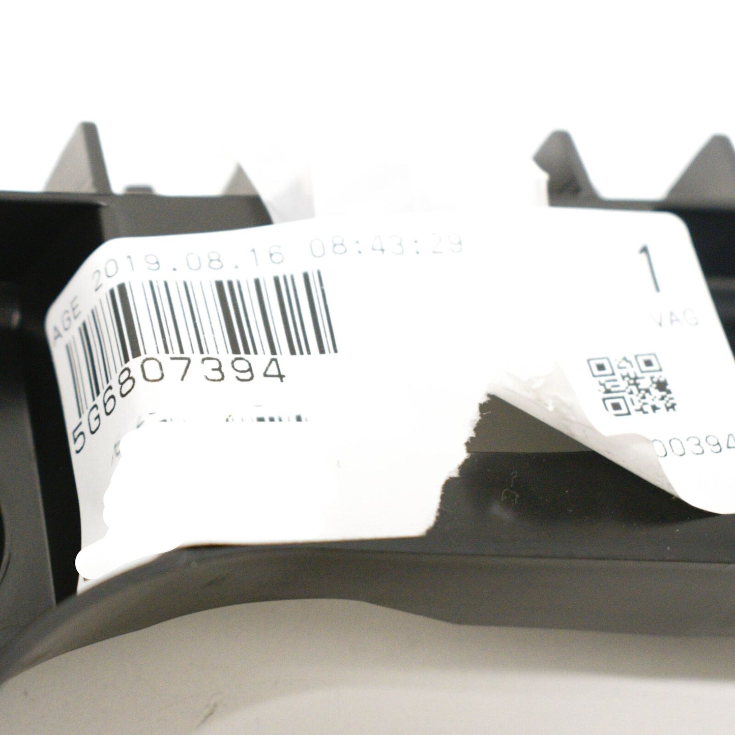 NEW VOLKSWAGEN GOLF MK6 REAR BUMPER RIGHT BRACKET GUIDE 5G6807394 ORIGINAL