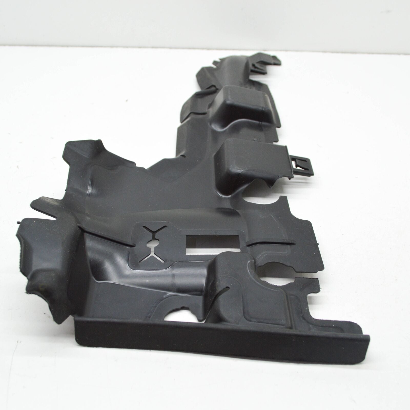 NEW AUDI RS4 B9 AVANT LEFT RADIATOR AIR DUCT 8W0121283CJ ORIGINAL