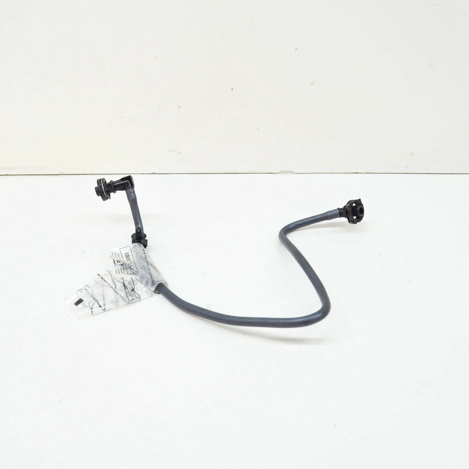 NEW AUDI Q8 ENGINE COOLANT HOSE PIPE 4M0121081DD ORIGINAL