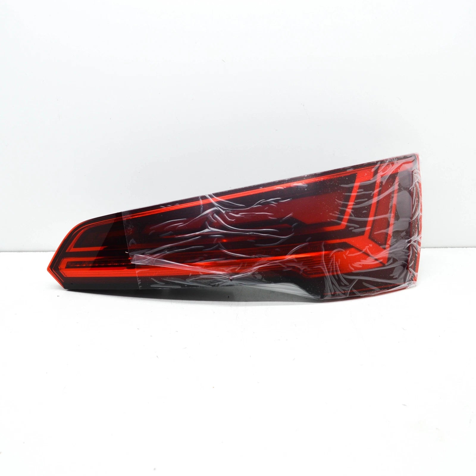 NEW AUDI Q5 FY 80A SPORTBACK REAR RIGHT TAILLIGHT 80A945076B ORIGINAL