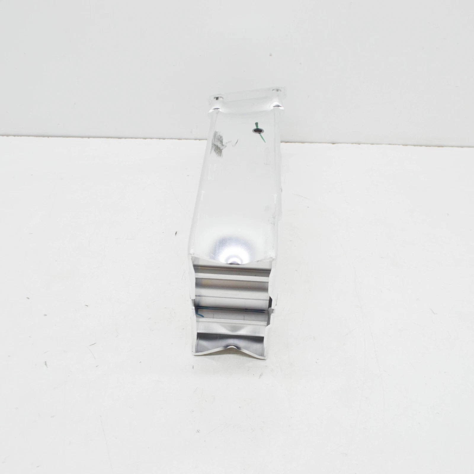 NEW BMW X1 F48 FRONT BUMPER LEFT DEFORMATION ELEMENT 51117406385 2015 ORIGINAL