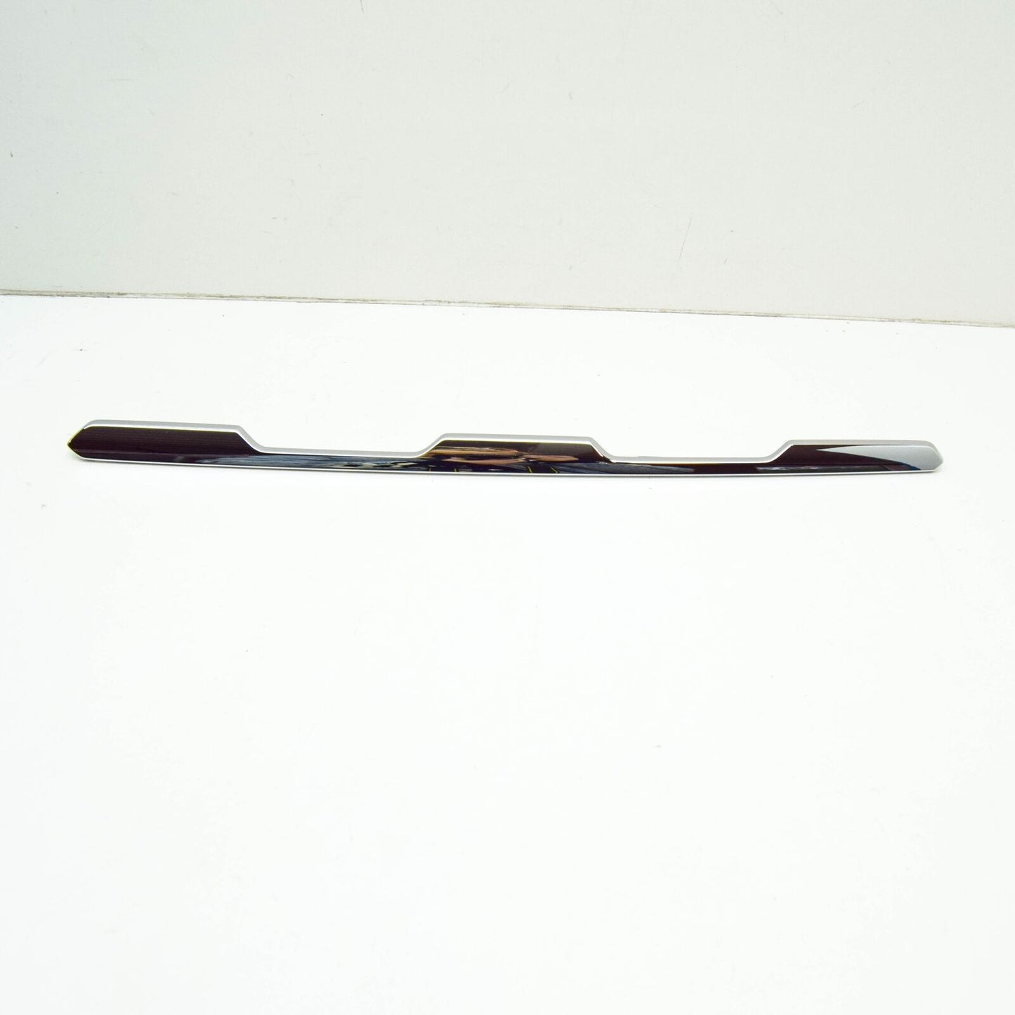 NEW MERCEDES-BENZ GLC X253 RADIATOR GRILLE LEFT TRIM BAR A2538881901 ORIGINAL