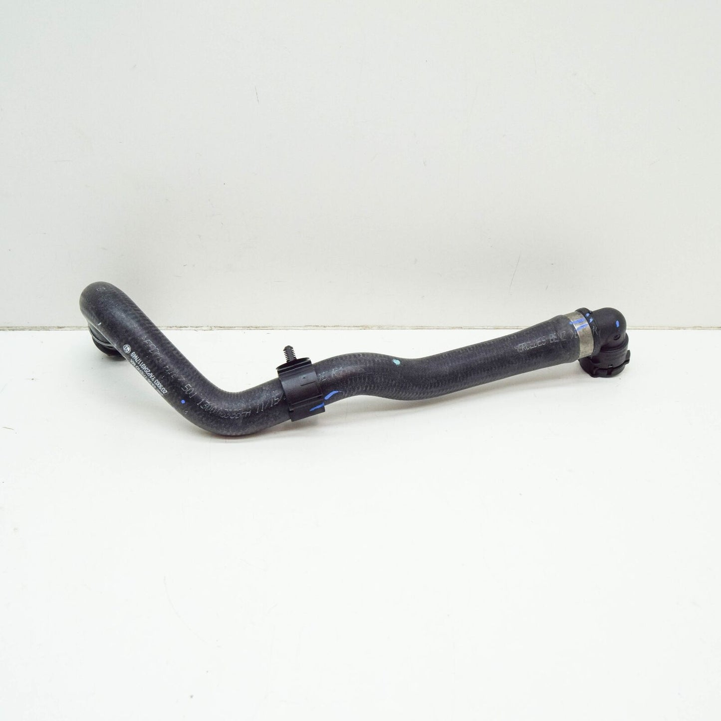 NEW MERCEDES-BENZ GLE W167 PUMP TO LEFT COOLER COOLANT HOSE A1675011300 ORIGINAL