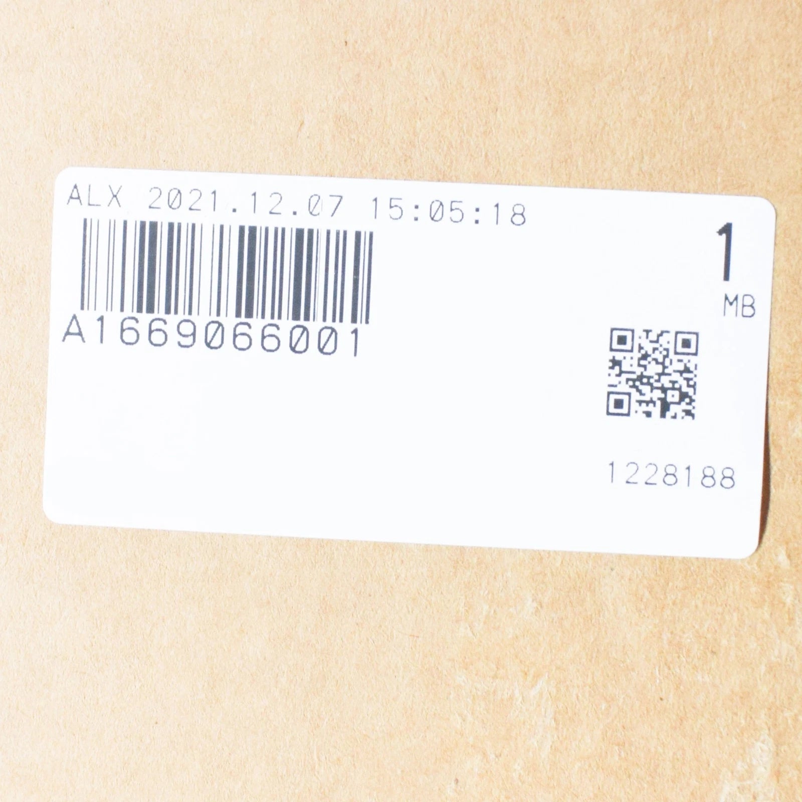 NEW MERCEDES-BENZ GLE W166 RIGHT SIDE TAILGATE TAILLIGHT A1669066001 ORIGINAL