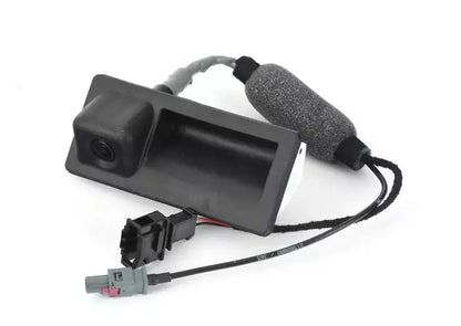 NEW AUDI A4 B8 TAILGATE LID LOCK PUSH BUTTON REARVIEW CAMERA 5N0827566AA