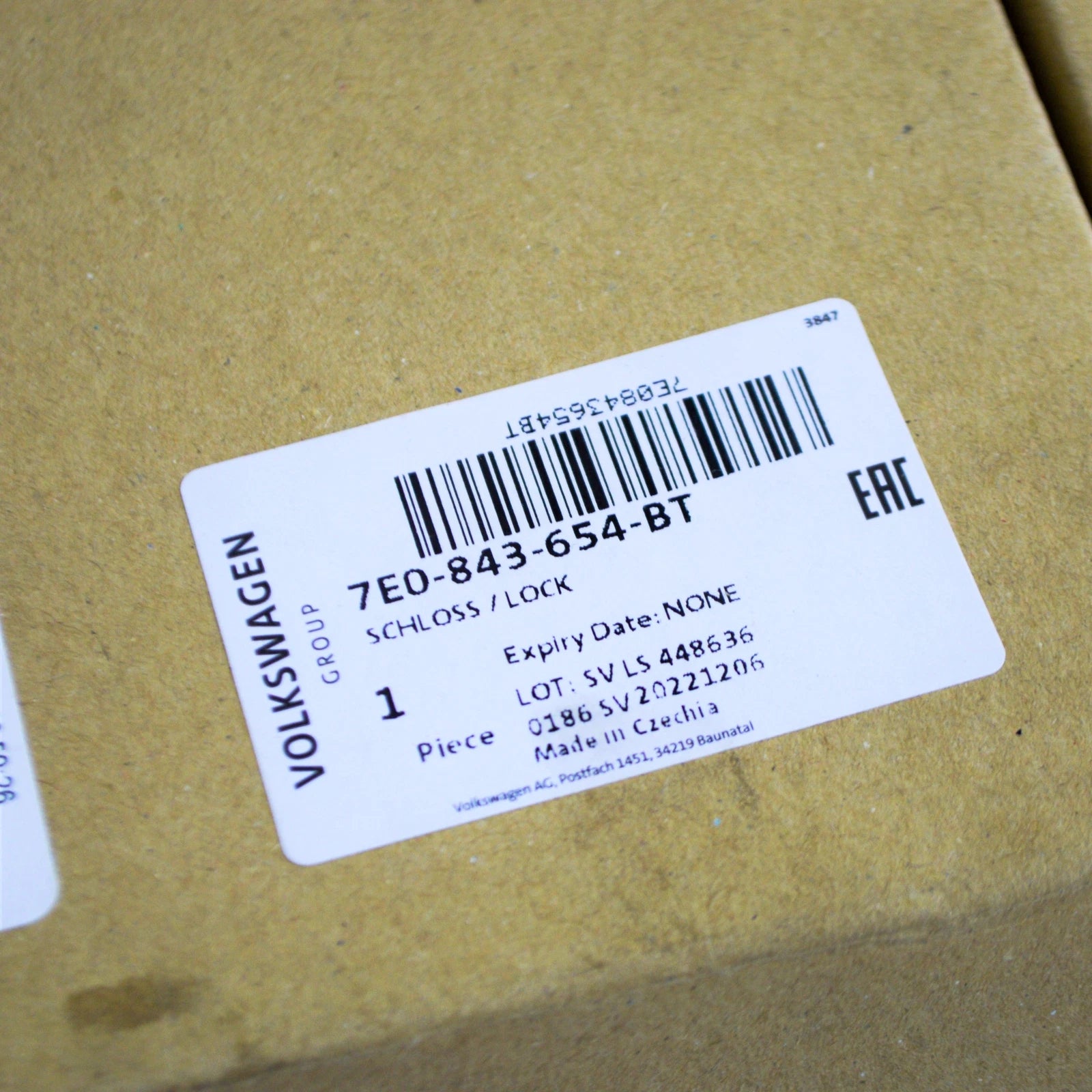 NEW VW TRANSPORTER T5 RIGHT SLIDING DOOR REMOTE CONTROL LOCK 7E0843654BT