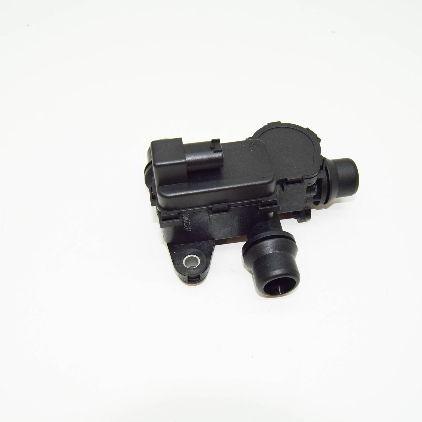 NEW MERCEDES-BENZ GLC X253 SWITCHOVER VALVE A0999068300 ORIGINAL