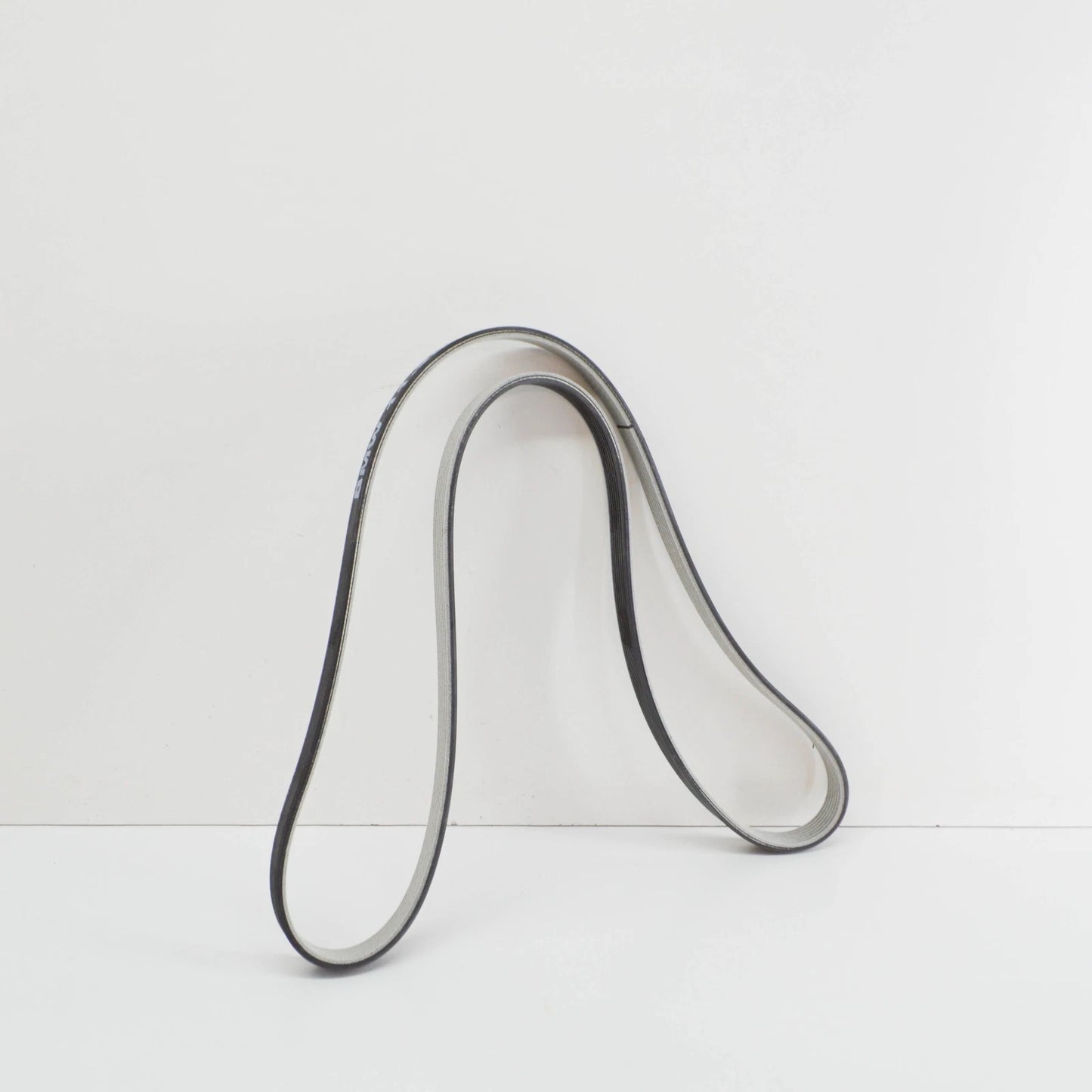 NEW BMW 5 F10 RIBBED V-BELT 8477789 11288477789 ORIGINAL