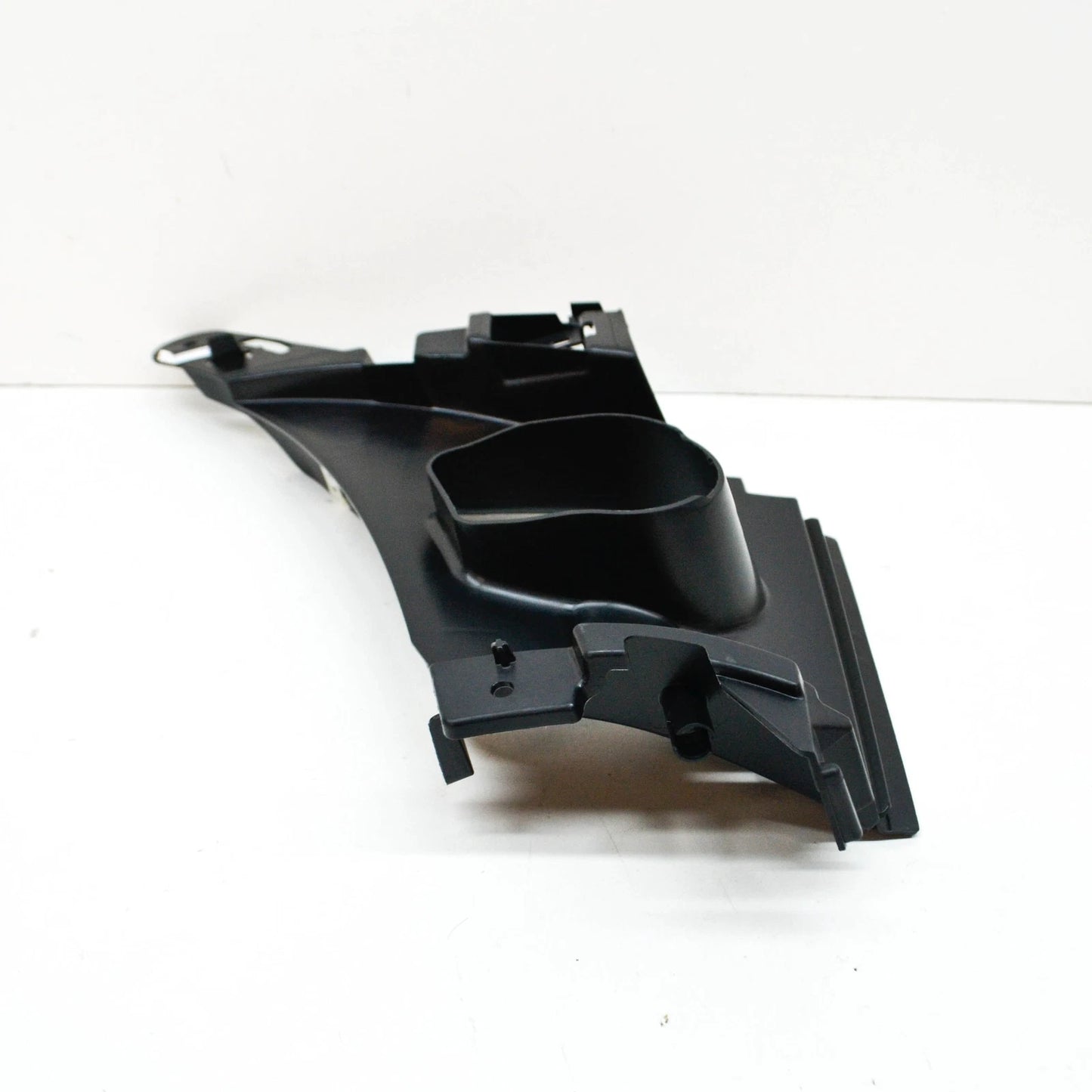 NEW BMW X7 G07 M FRONT RIGHT AIR CURTAIN 51118090084 ORIGINAL