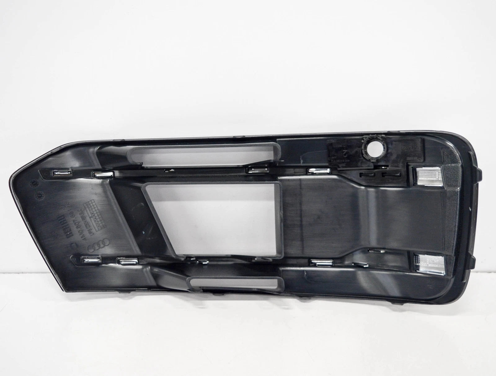 NEW AUDI Q7 4L FRONT BUMPER OUTER LEFT GRILLE 4M0807681T4W3 ORIGINAL