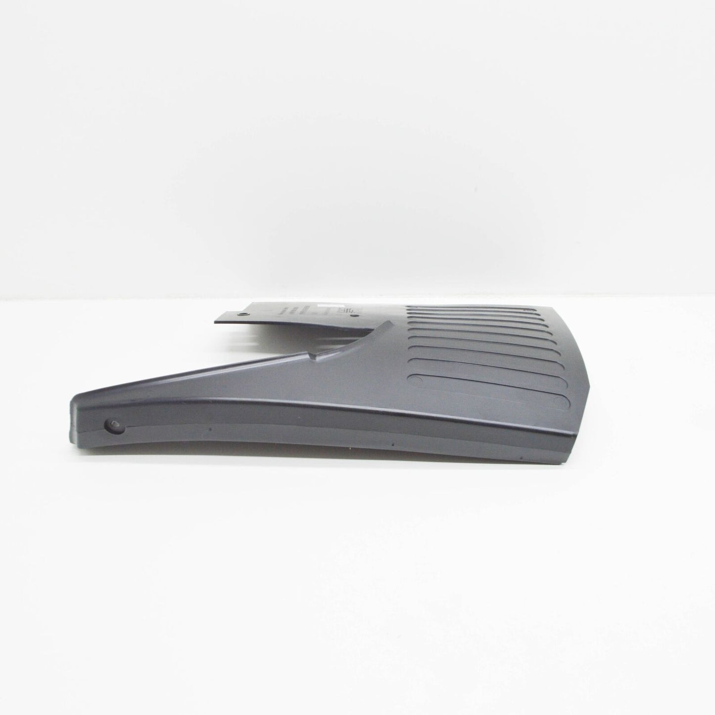 NEW MERCEDES-BENZ SPRINTER 909 REAR LEFT MUDGUARD A9098820000 2015 ORIGINAL