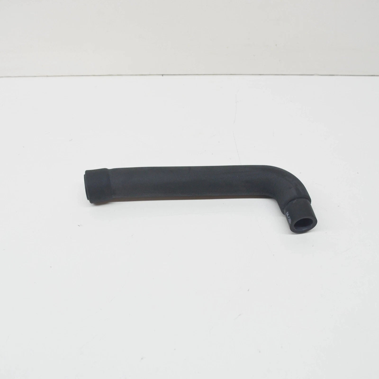 NEW BMW 7 E65 CRANKCASE VENT HOSE 11157514817 7514817 ORIGINAL