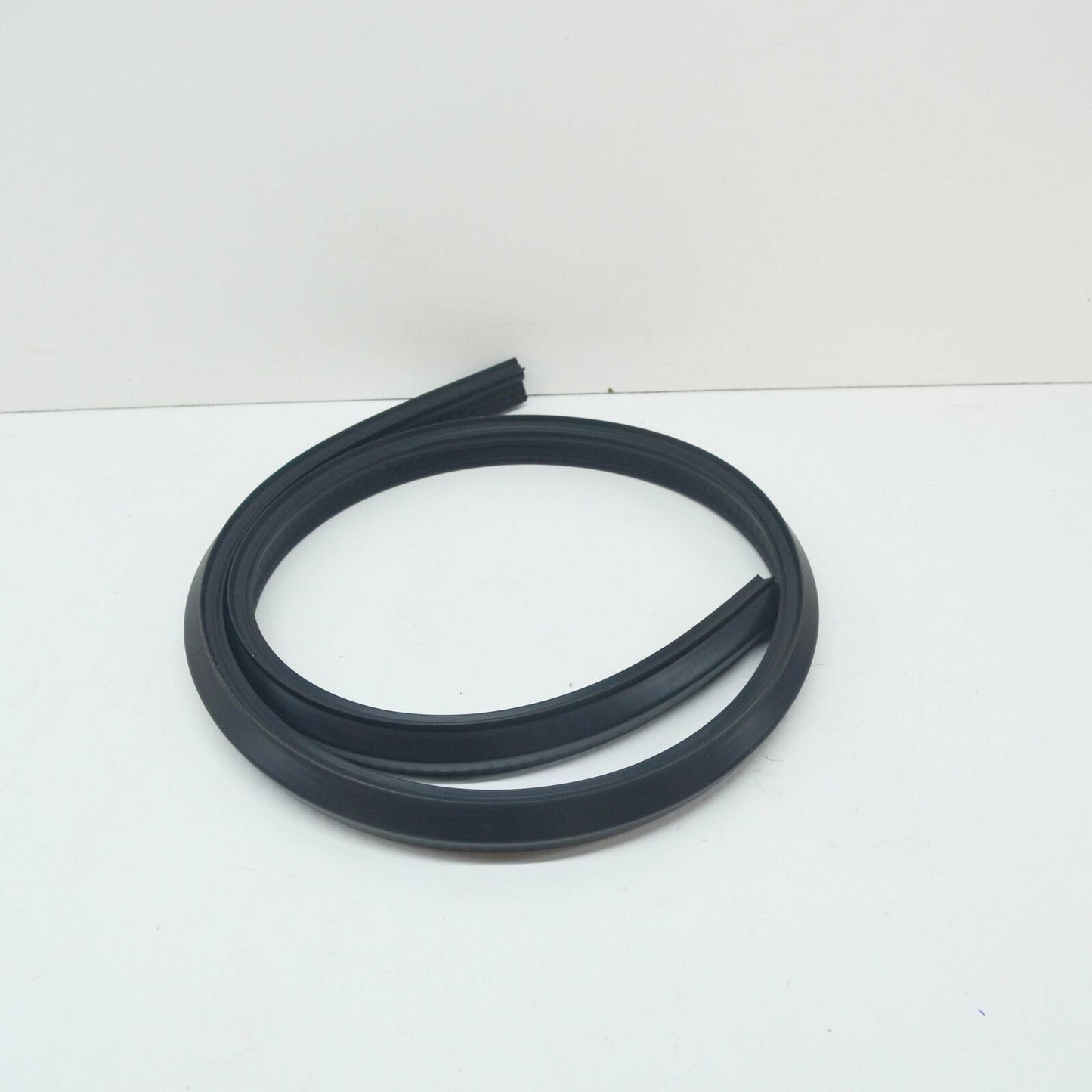 NEW MERCEDES-BENZ SL R129 ENGINE COMPARTMENT SEAL A1296280698 ORIGINAL