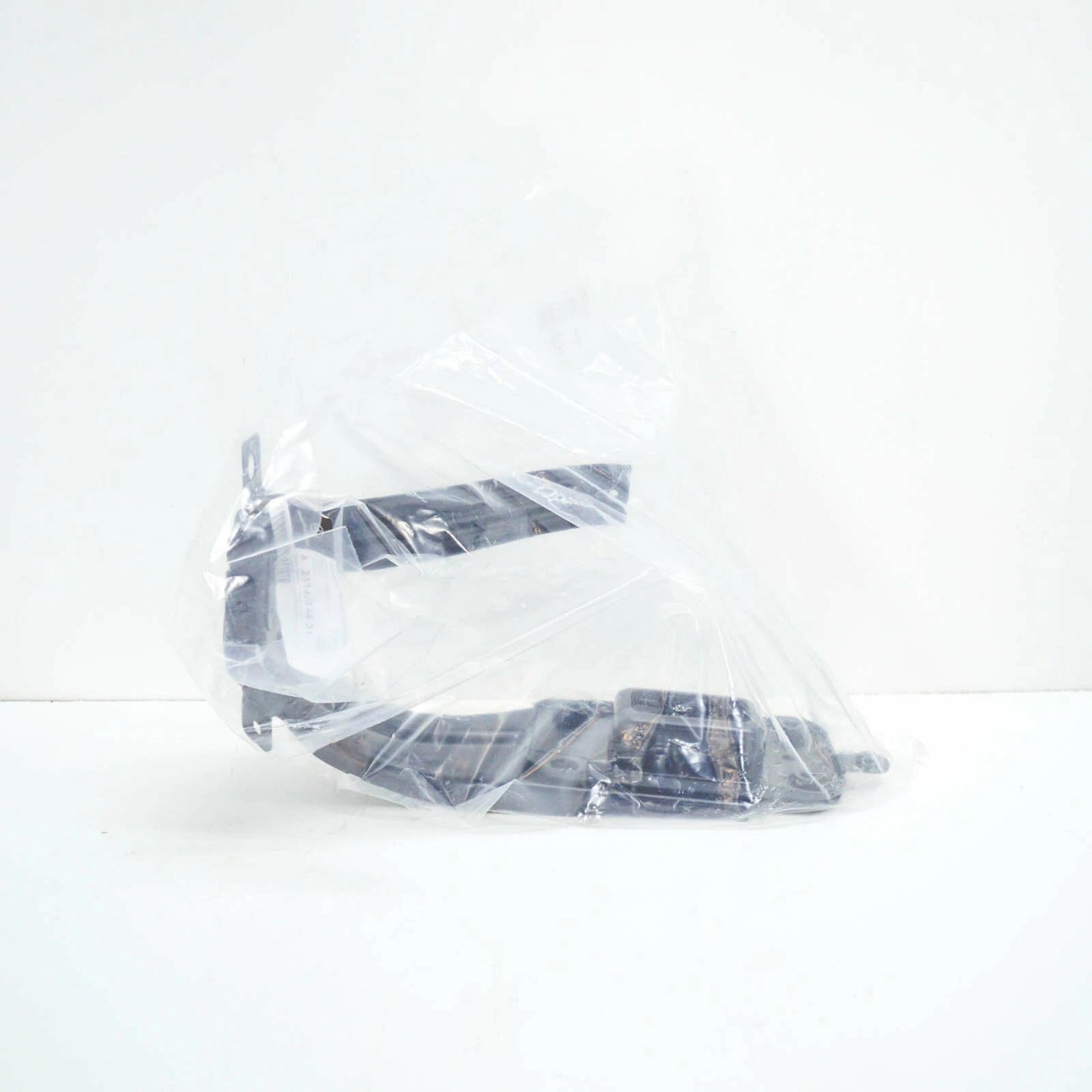 NEW MERCEDES-BENZ E W211 FRONT STIFFENING RIGHT CONSOLE A2116204431