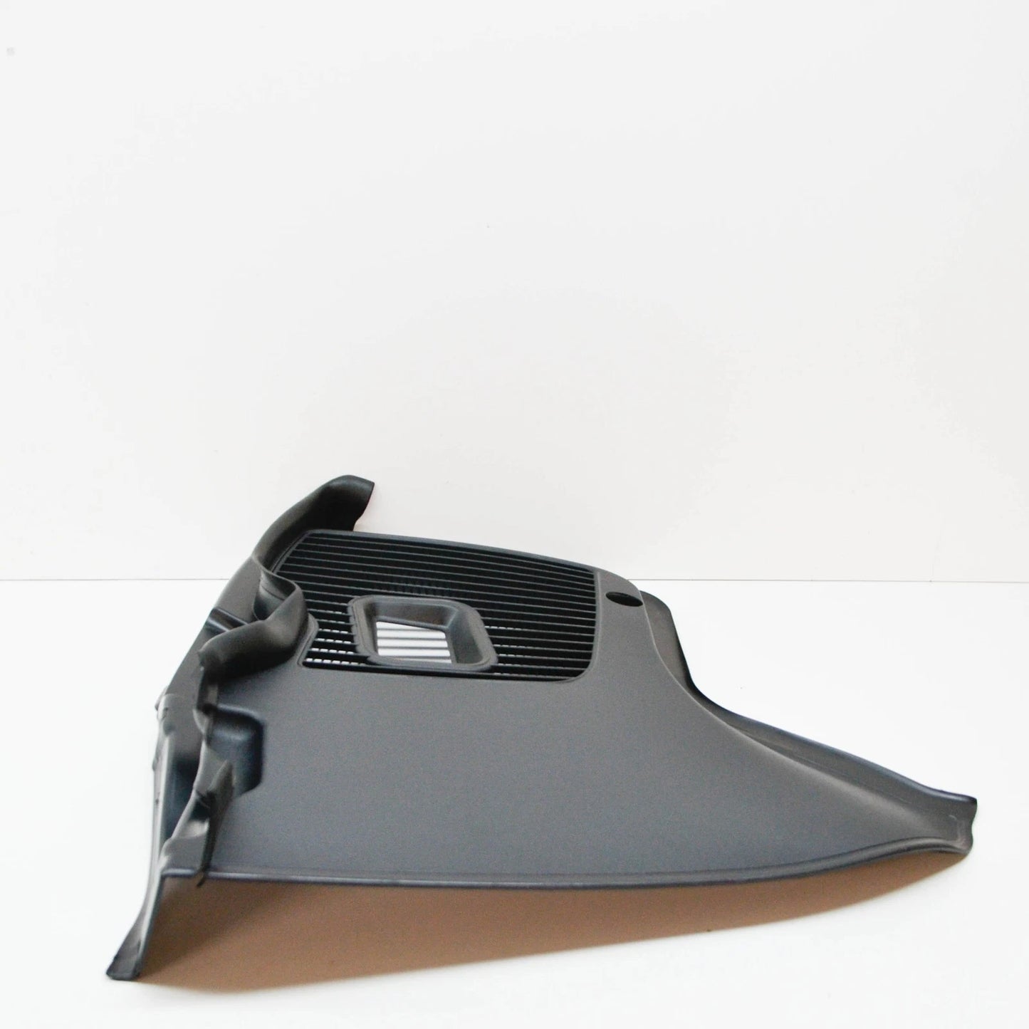 NEW MERCEDES-BENZ GLC X253 FRONT WIPER COWL WATER DEFLECTOR A2538305100