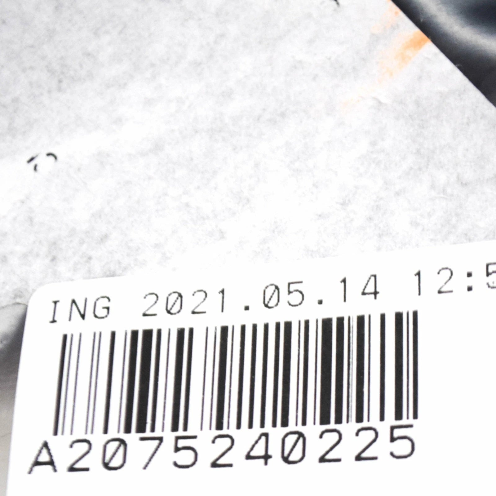 NEW MB E COUPE C207 ENGINE CENTER RIGHT SOUNDPROOF COVER A2075240225 ORIGINAL