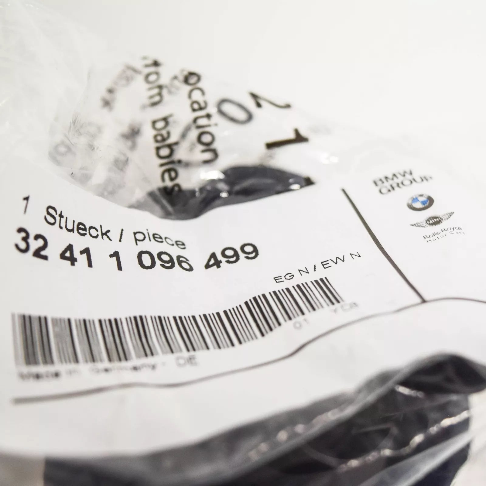 NEW BMW 3 E46 POWER STEERING PUMP COVER 32411096499 1096499 ORIGINAL