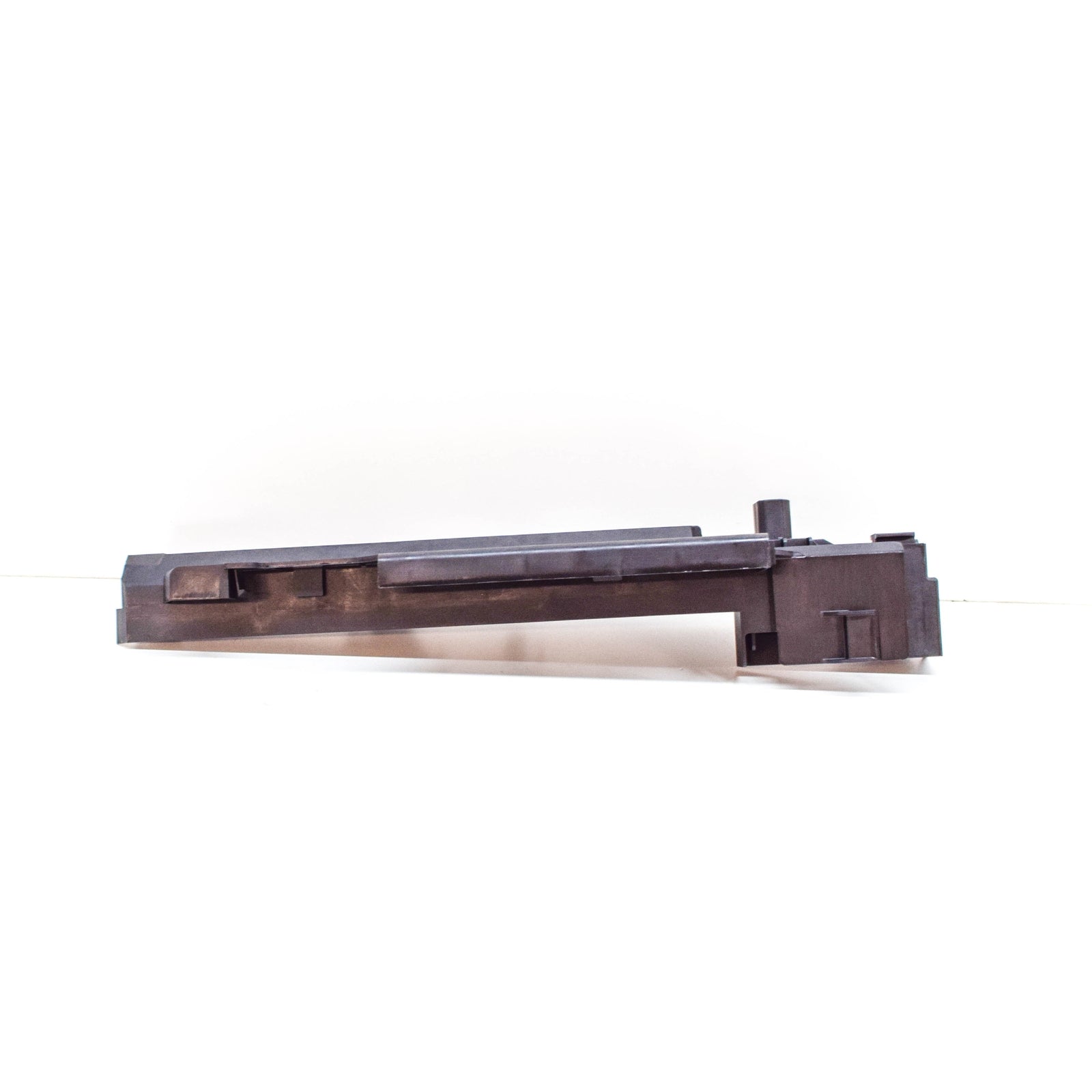 new bmw m4 f82 radiator left side bracket 17117848786 7848786 2016 original