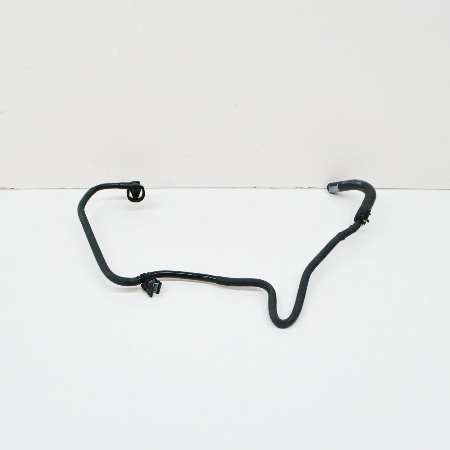 NEW AUDI A5 SPORTBACK 8T ENGINE EXPANSION TANK VENT HOSE 8K0121086AA