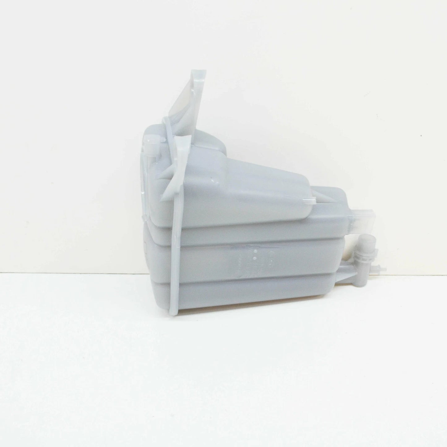 NEW AUDI A4 B8 ENGINE COOLANT RESERVOIR 8K0121403AC