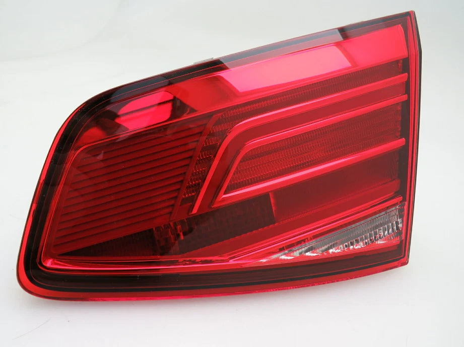 NEW VW PASSAT B8 3G REAR RIGHT SIDE TAILGATE TAILLIGHT 3G5945094C ORIGINAL