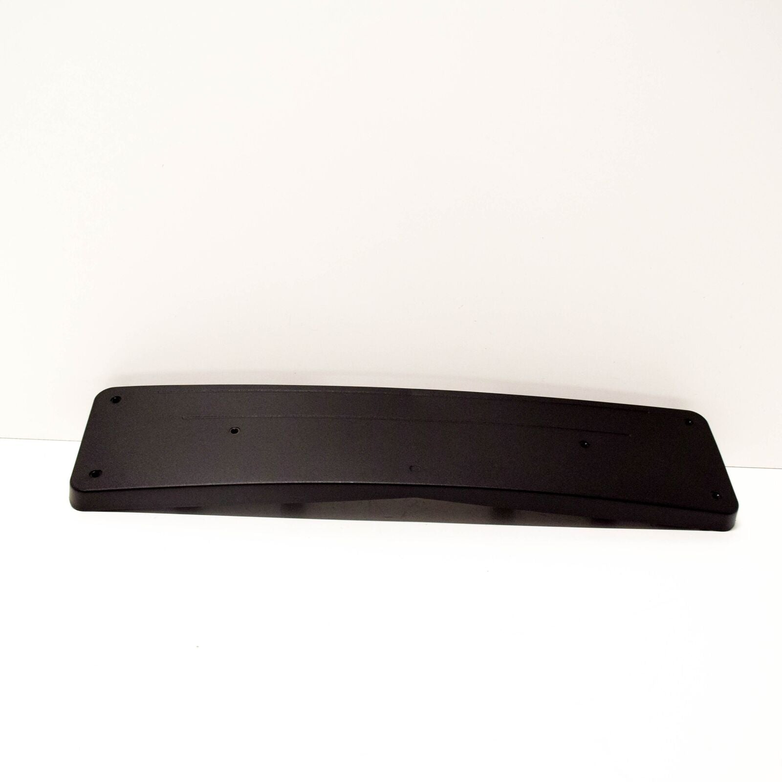 NEW MB C-CLASS W204 FRONT BUMPER LICENSE NUMBER PLATE A2048172778 2012 ORIGINAL