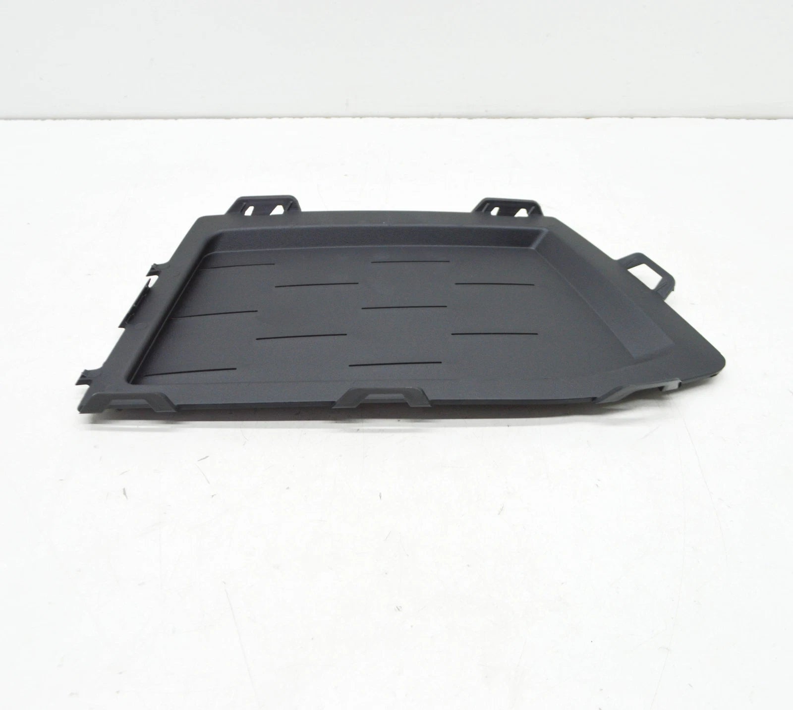 NEW BMW 5 G30 M FRONT BUMPER RIGHT GRILLE COVER 51118098666 ORIGINAL