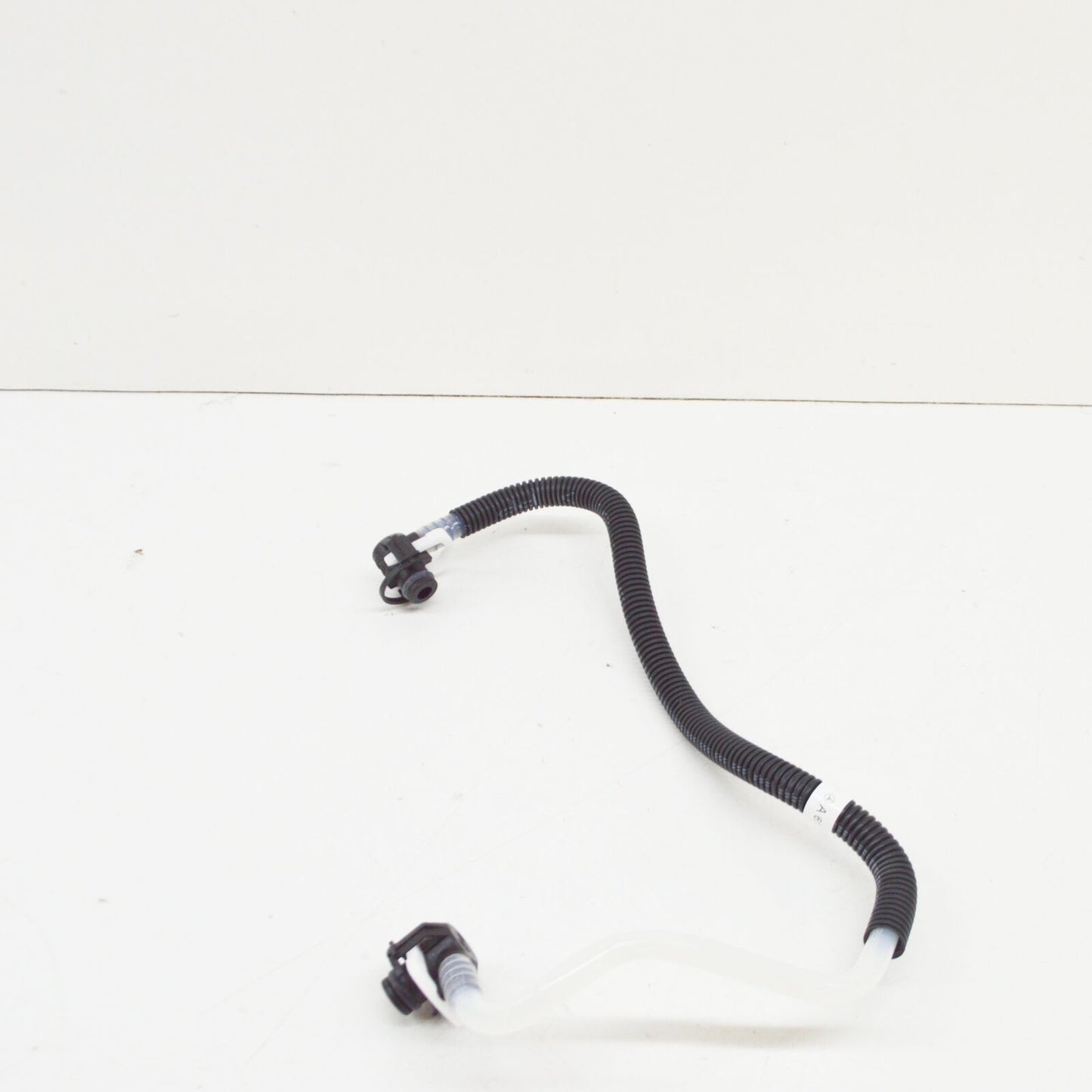 NEW MB SPRINTER 903 DIESEL 2.9 FUEL FILTER PIPE HOSE LINE A6110702032 ORIGINAL
