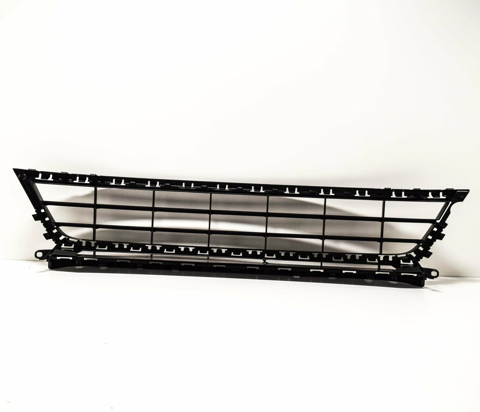 NEW VOLKSWAGEN SCIROCCO FRONT BUMPER CENTER LOWER GRILLE 1K8853677D9B9 ORIGINAL