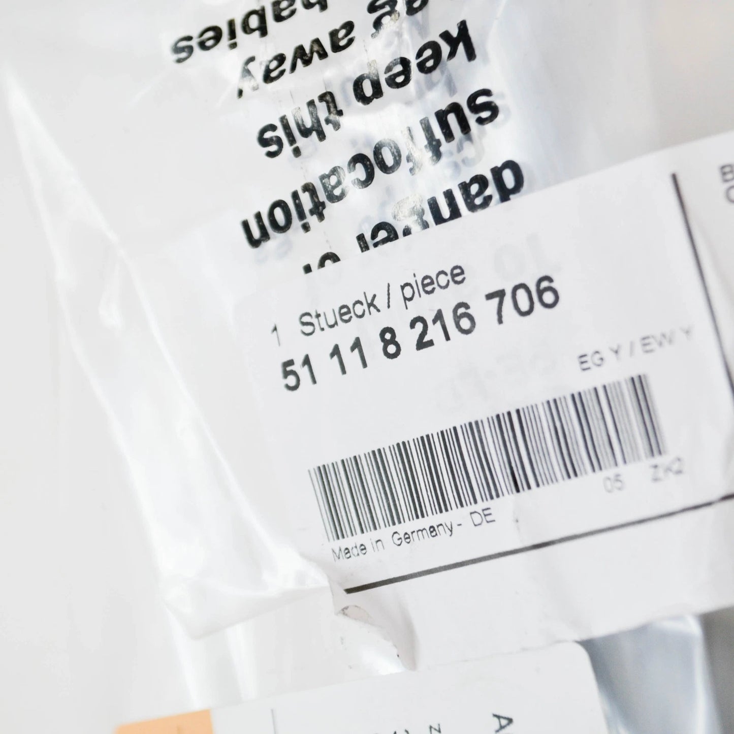 NEW BMW 5 E39 FRONT BUMPER LOWER LIP SPOILER 8216706 51118216706 ORIGINAL