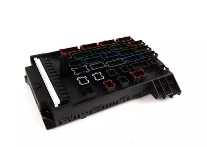 NEW MERCEDES-BENZ ML W163 ELECTRICAL COMPARTMENT RELAY A1635450205 ORIGINAL