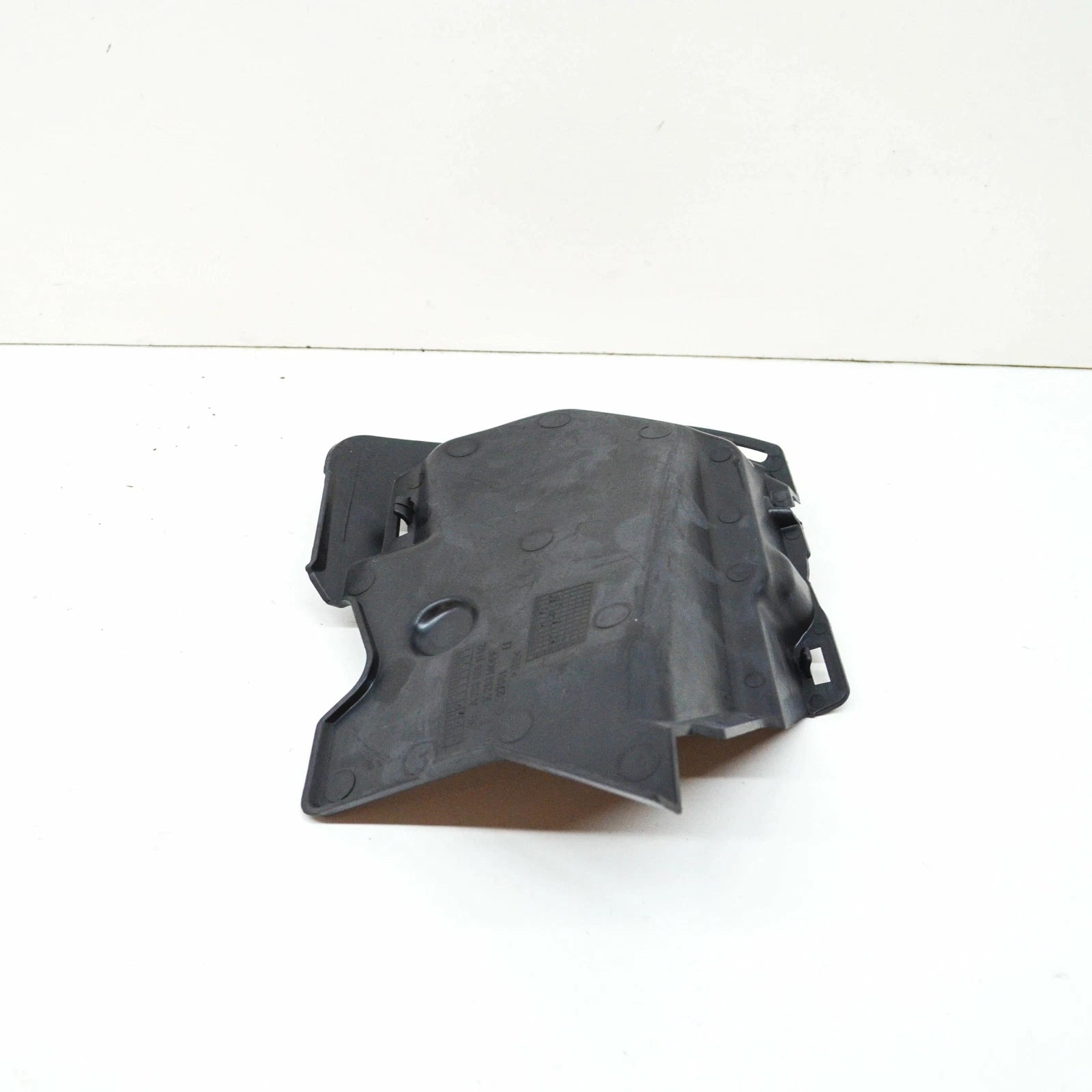 NEW MERCEDES-BENZ GLC X253 FRONT RADIATOR LEFT SIDE AIR DUCT A2538851102