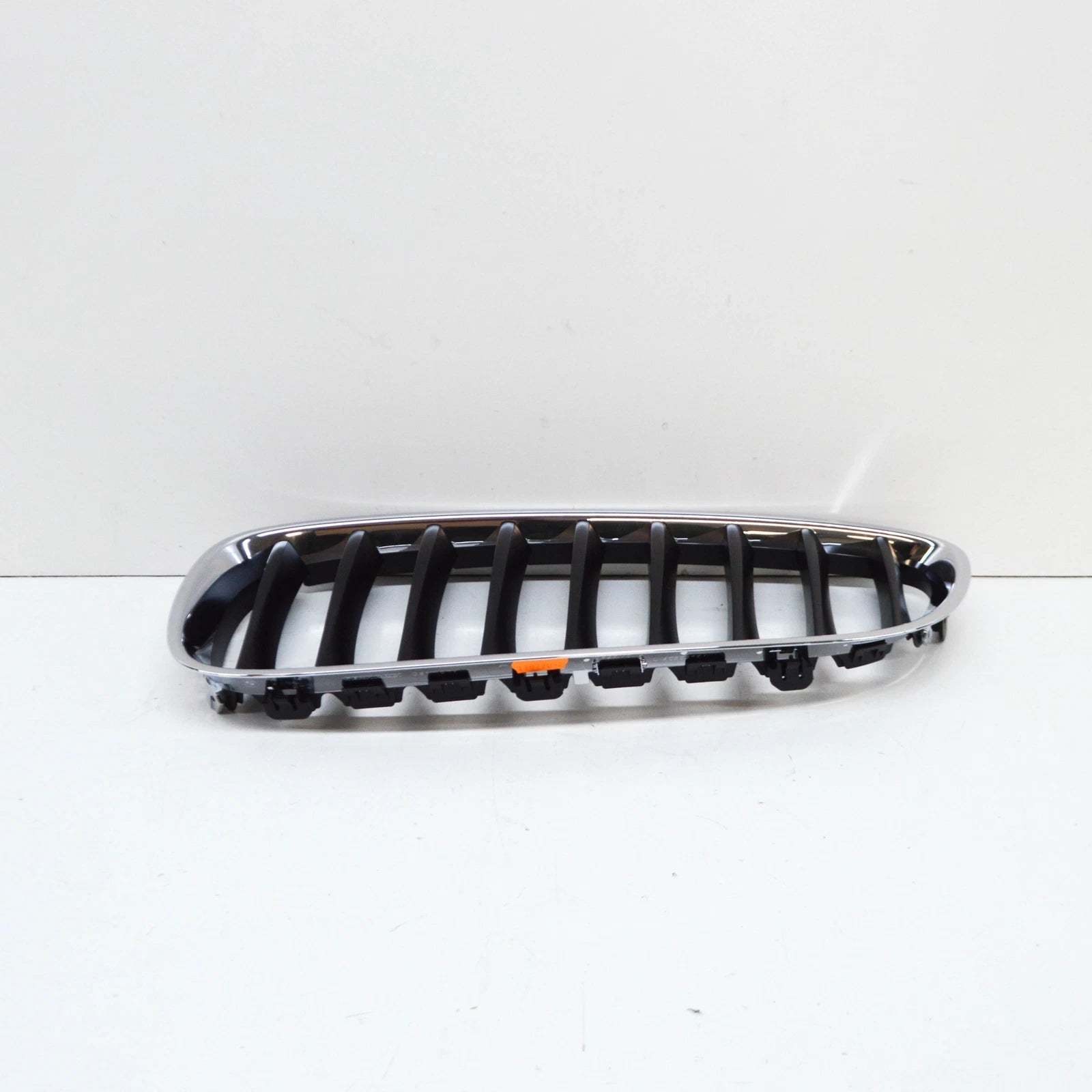 NEW BMW Z4 ROADSTER E89 FRONT RADIATOR LEFT KIDNEY GRILLE 51137191509 ORIGINAL