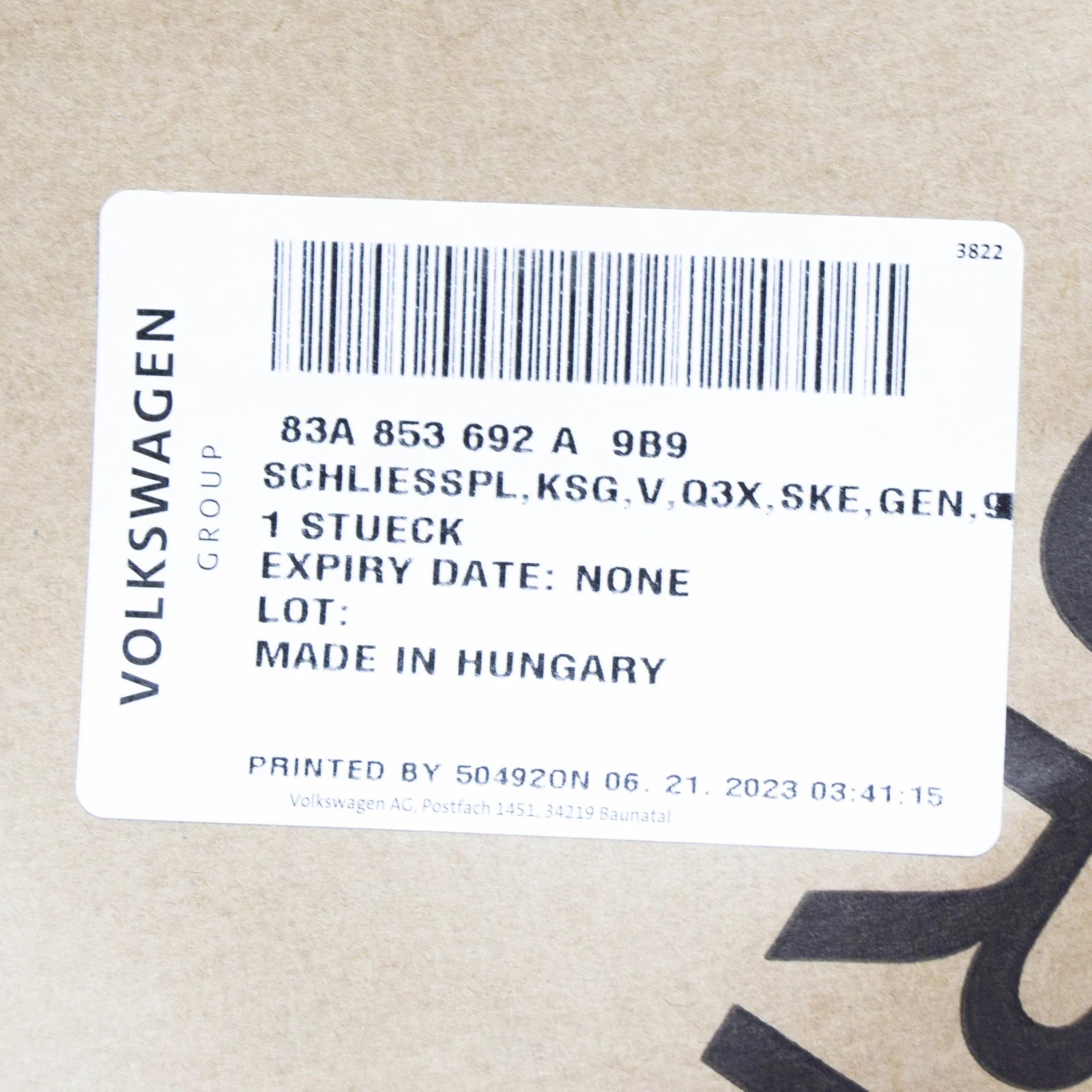 NEW AUDI Q3 F3 RADIATOR GRILLE REINFORCEMENT 83A853692A9B9 ORIGINAL