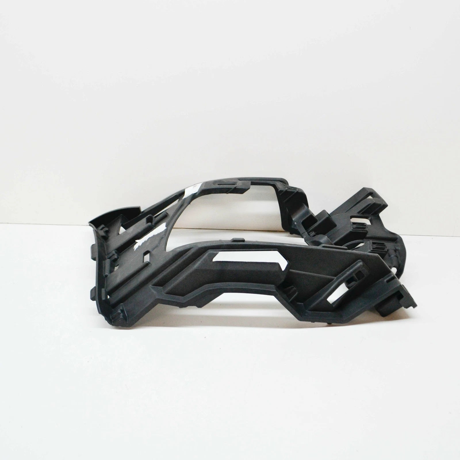 NEW VW SCIROCCO MK3 FRONT RIGHT SIDE FOG LIGHT MOUNTING 1K8807262