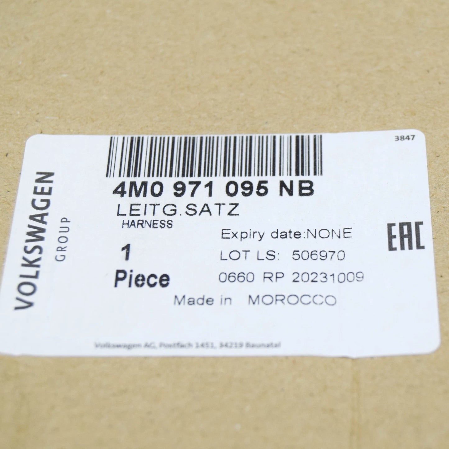 NEW AUDI Q7 4M FRONT BUMPER PDC PARKING AID WIRING HARNESS 4M0971095NB ORIGINAL