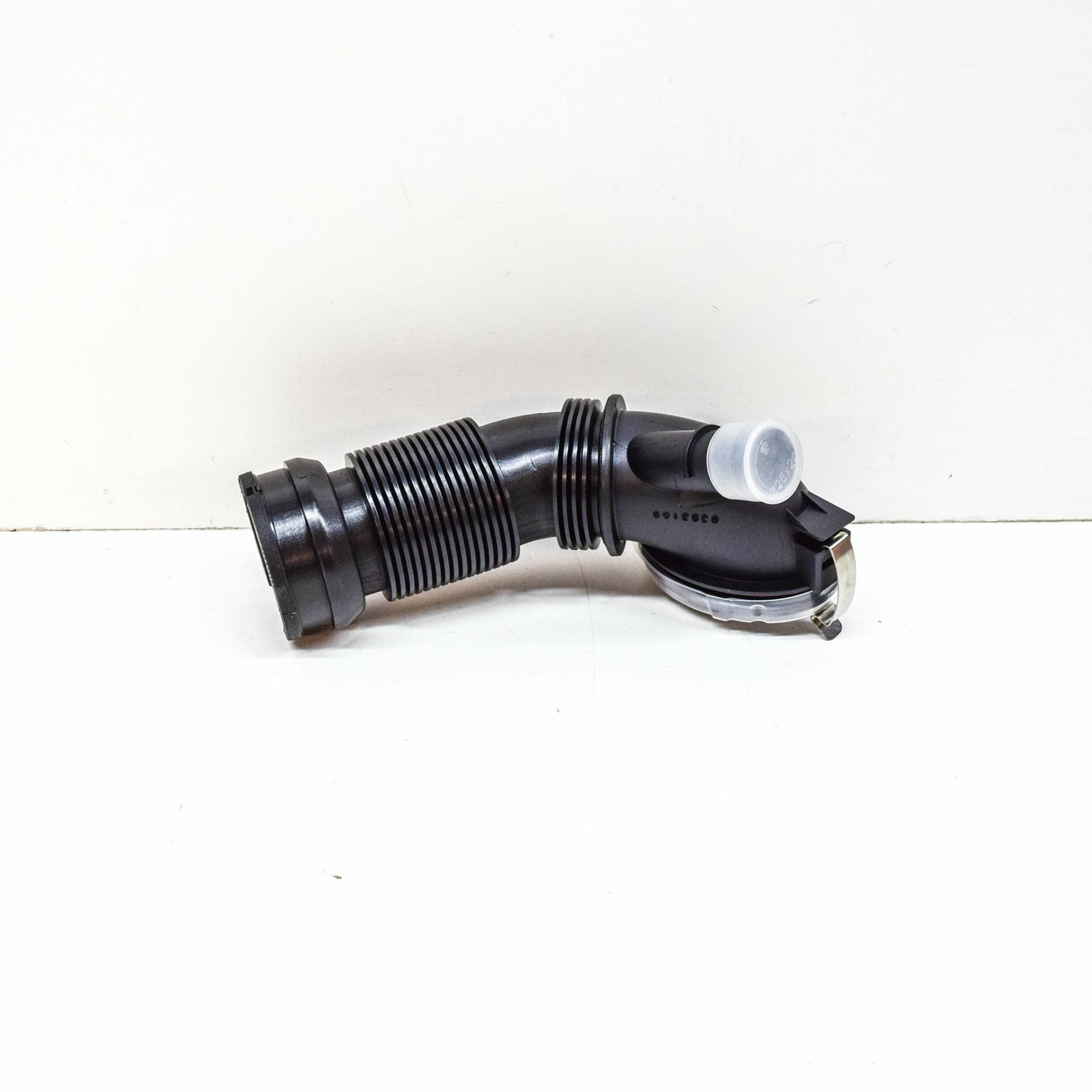 NEW AUDI A3 8P ENGINE AIR INTAKE HOSE 06F129627H ORIGINAL