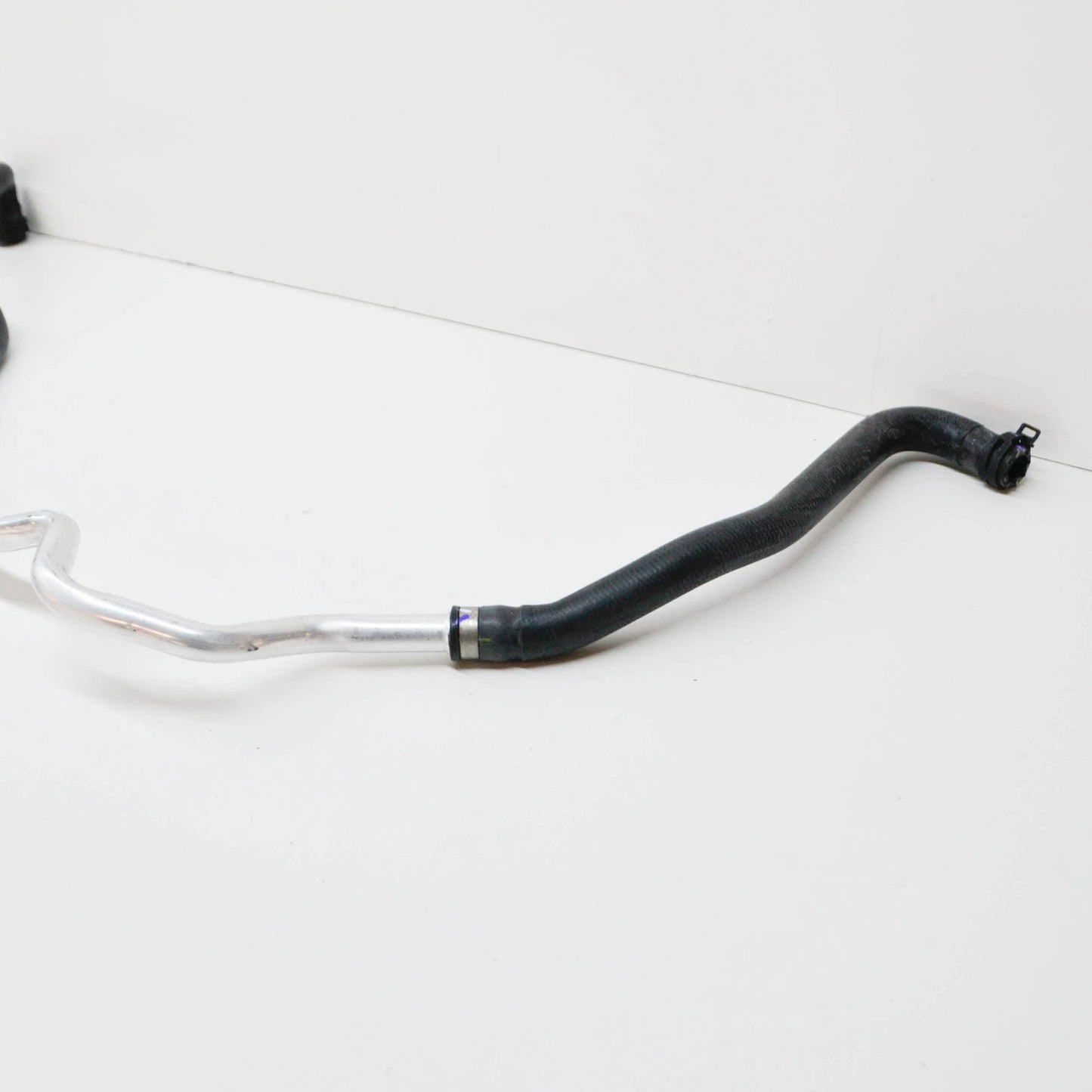 NEW MERCEDES-BENZ GLE W166 ENGINE COOLANT HOSE A1668300796 ORIGINAL