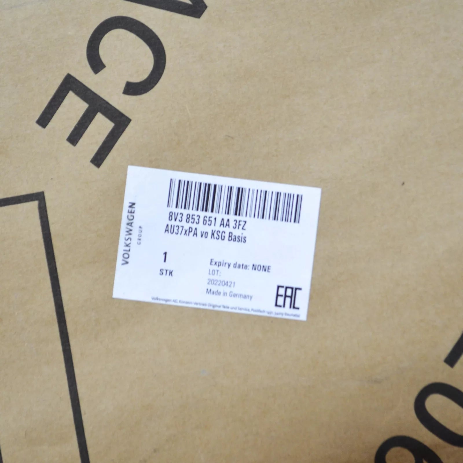 NEW AUDI A3 8V RADIATOR GRILLE 8V3853651AA3FZ