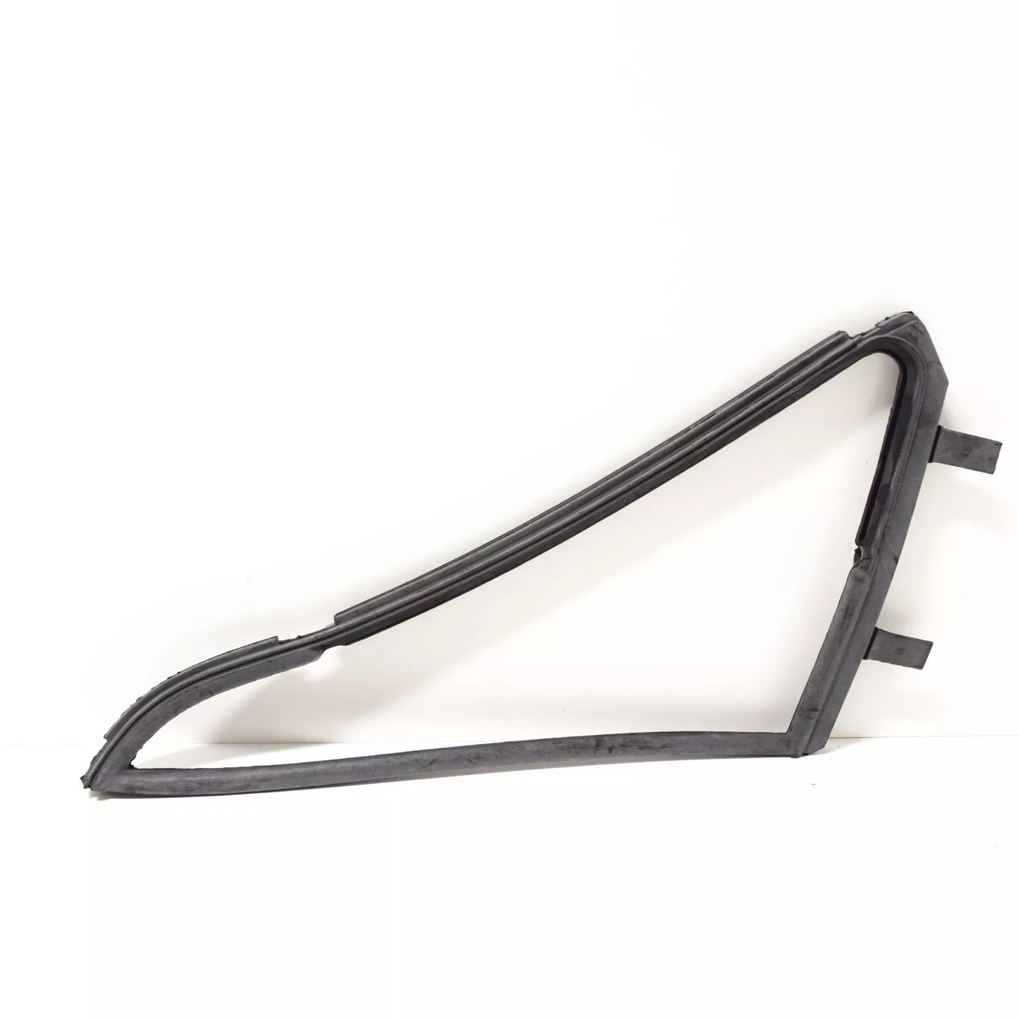 NEW BMW 1502 LEFT VENT WINDOW GASKET SEAL 51321815011 1815011 OEM