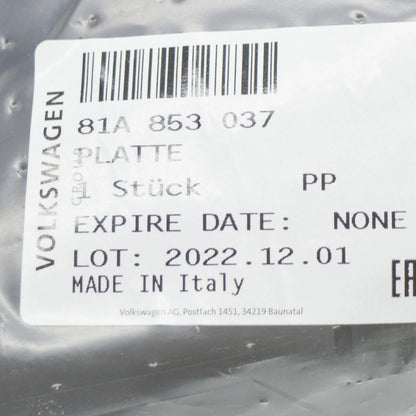 NEW AUDI Q2 GA FRONT BUMPER STRIKER PLATE 81A853037 ORIGINAL