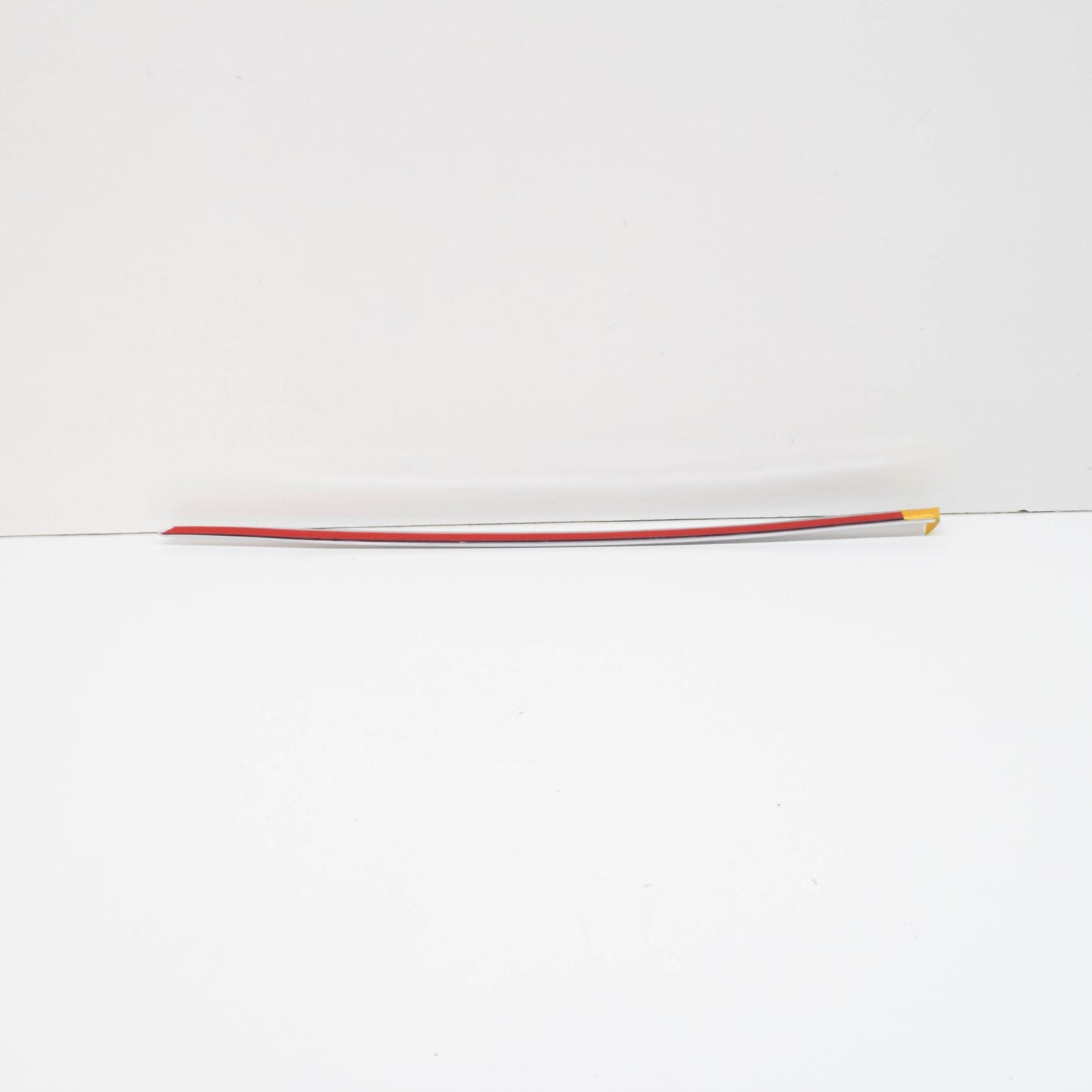 NEW MERCEDES-BENZ E COUPE C207 REAR RIGHT FENDER STRIP A2076980262 ORIGINAL