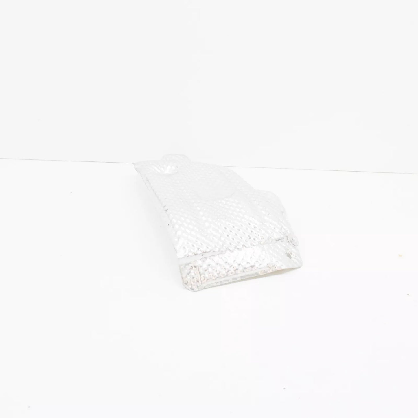 NEW BMW 5 E39 FRONT RIGHT HEAT RESISTANT PLATE 51488234412 8234412 ORIGINAL