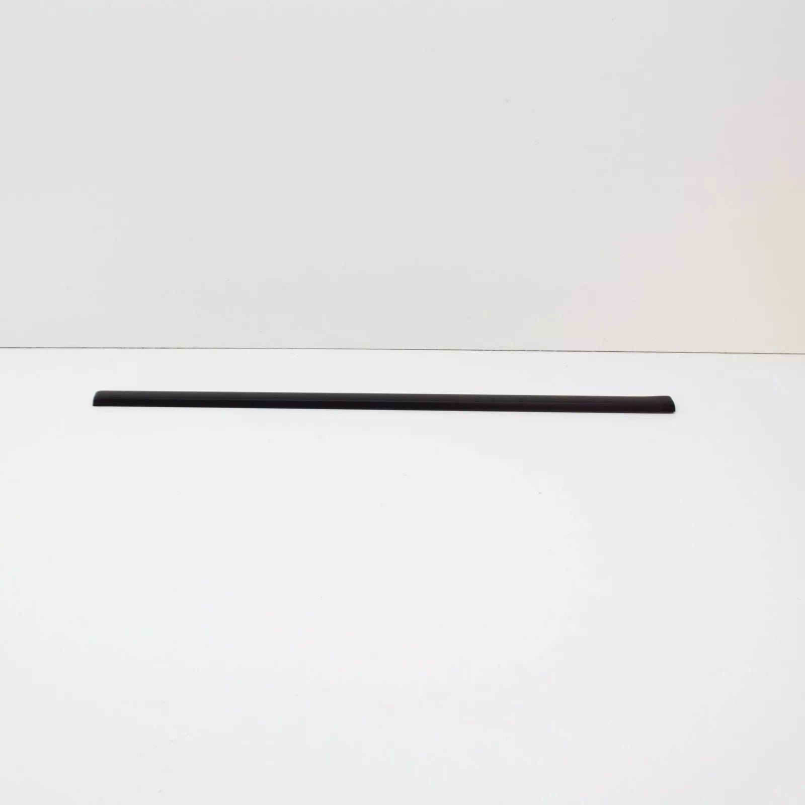 NEW BMW 3 CONVERTIBLE E30 RIGHT SIDE WINDOW MOLDING 51131961794 ORIGINAL