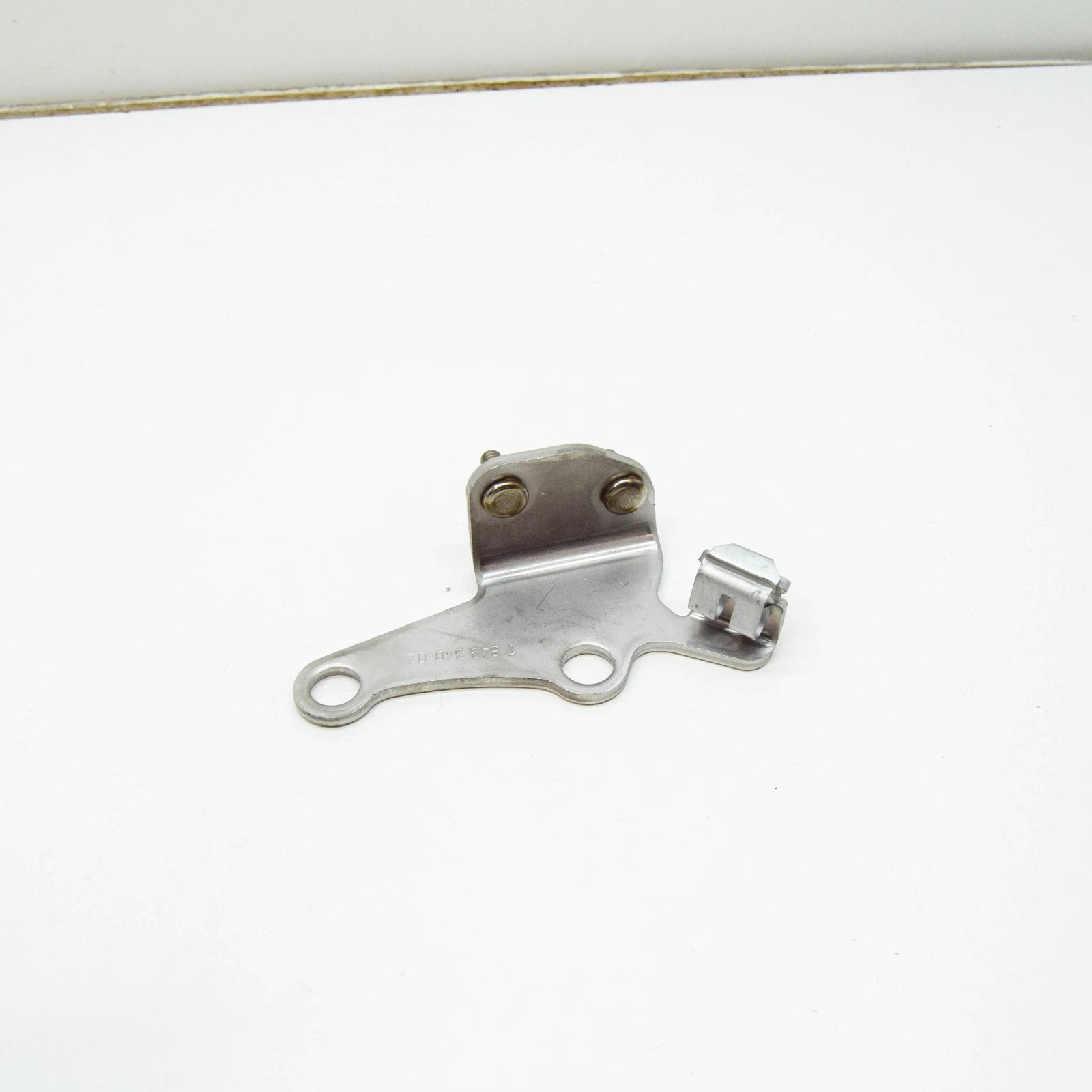 NEW BMW 2 COUPE F87 CATALYTIC CONVERTER BRACKET HOLDER 18327849340 ORIGINAL